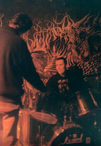 the Drummer - Giulio drummer - Chemnitz @ Crass Pub 21.o2.2oo2